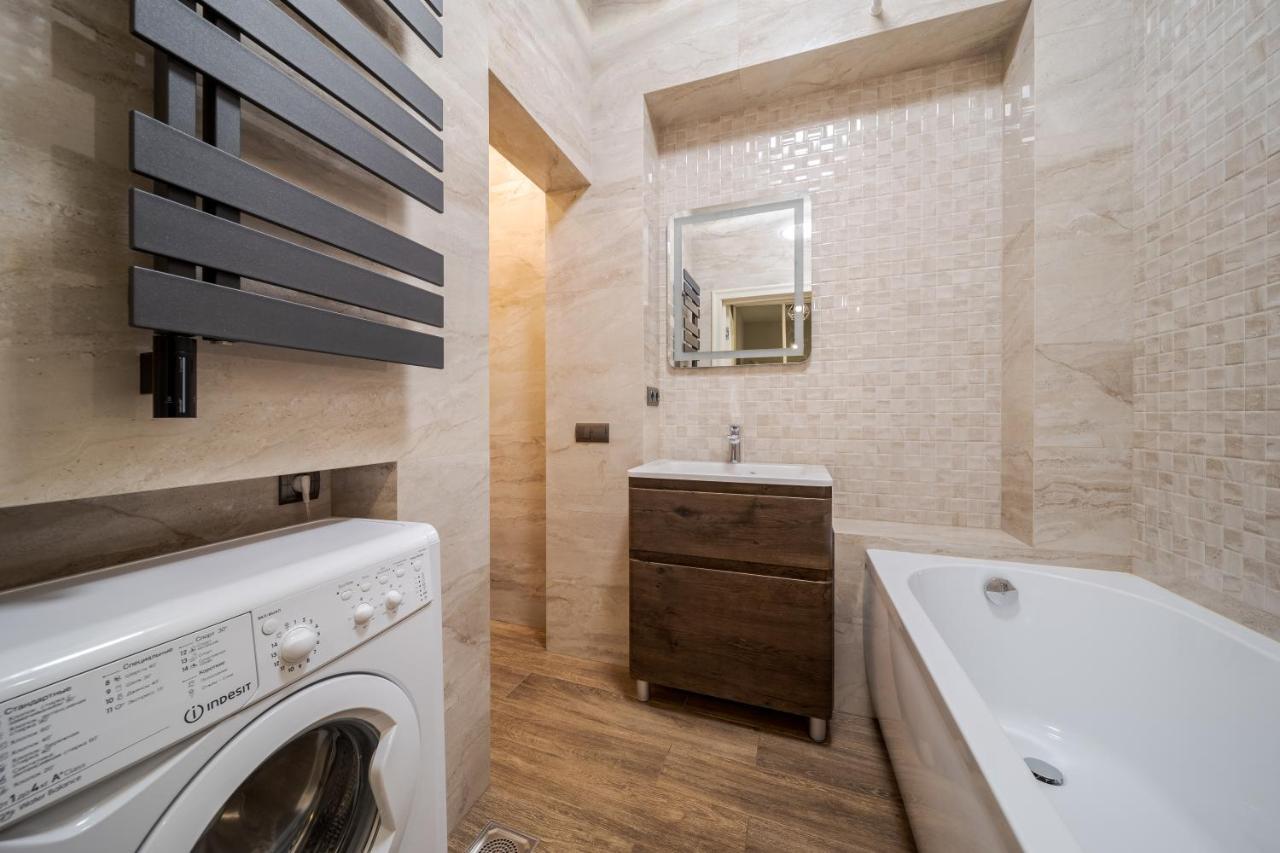 Inshiapartments On Kovzhuna Str إلفيف المظهر الخارجي الصورة