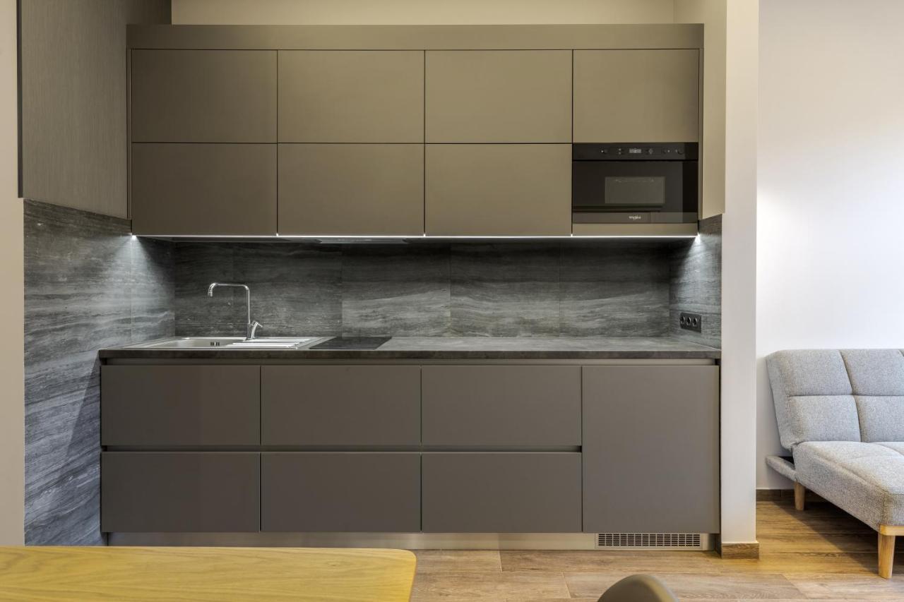 Inshiapartments On Kovzhuna Str إلفيف المظهر الخارجي الصورة