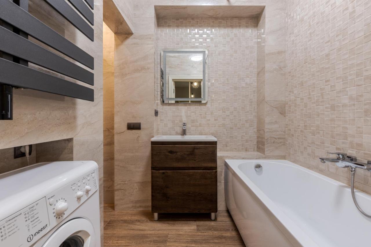 Inshiapartments On Kovzhuna Str إلفيف المظهر الخارجي الصورة